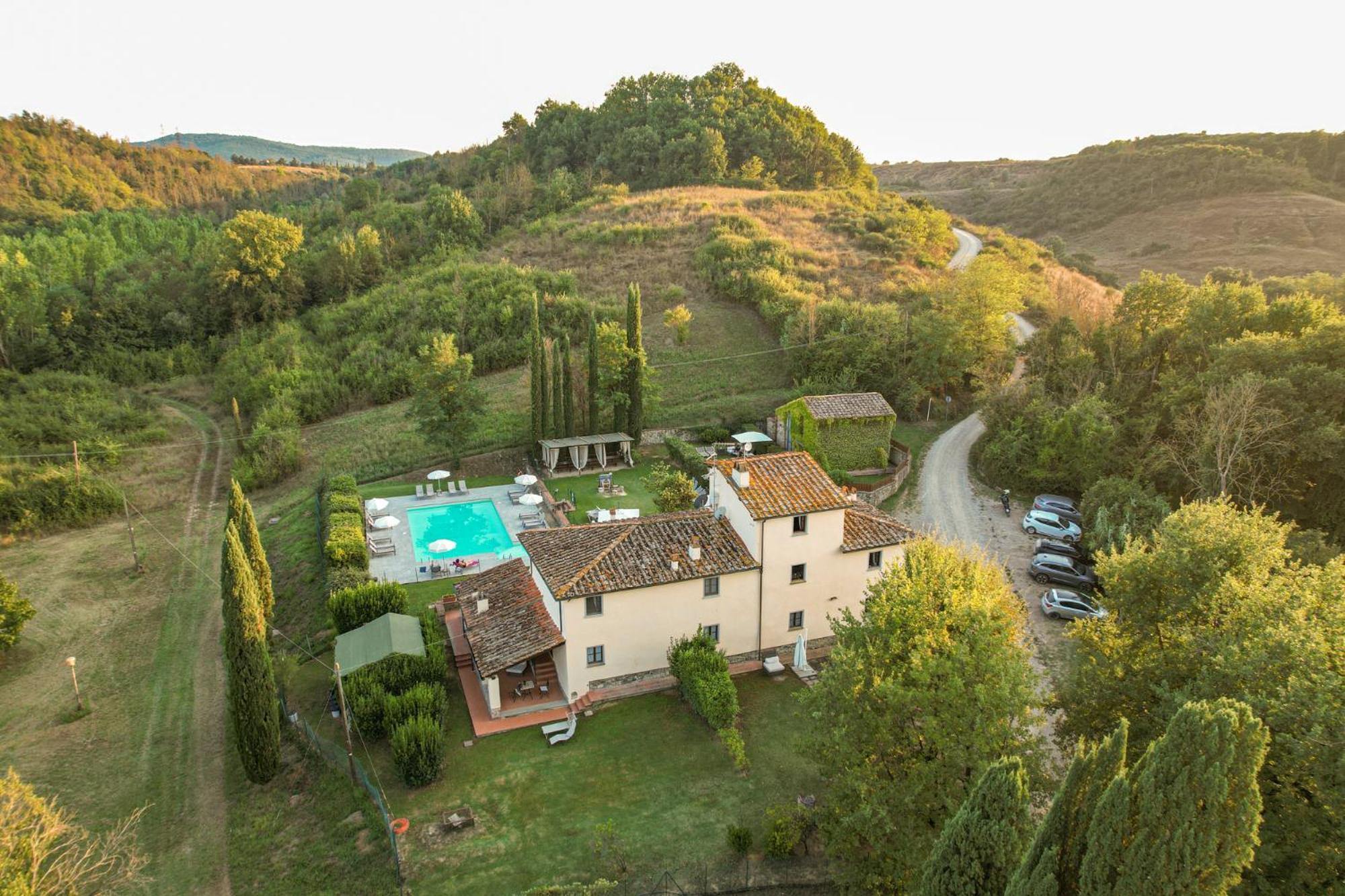 Laterina Borgo Santa Maria In Valle מראה חיצוני תמונה