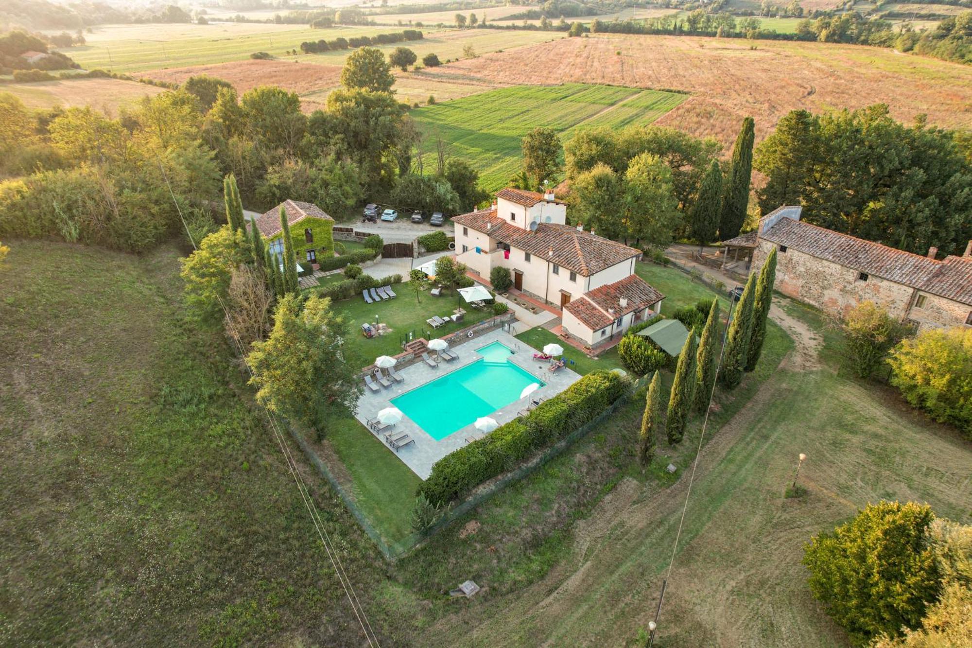 Laterina Borgo Santa Maria In Valle מראה חיצוני תמונה