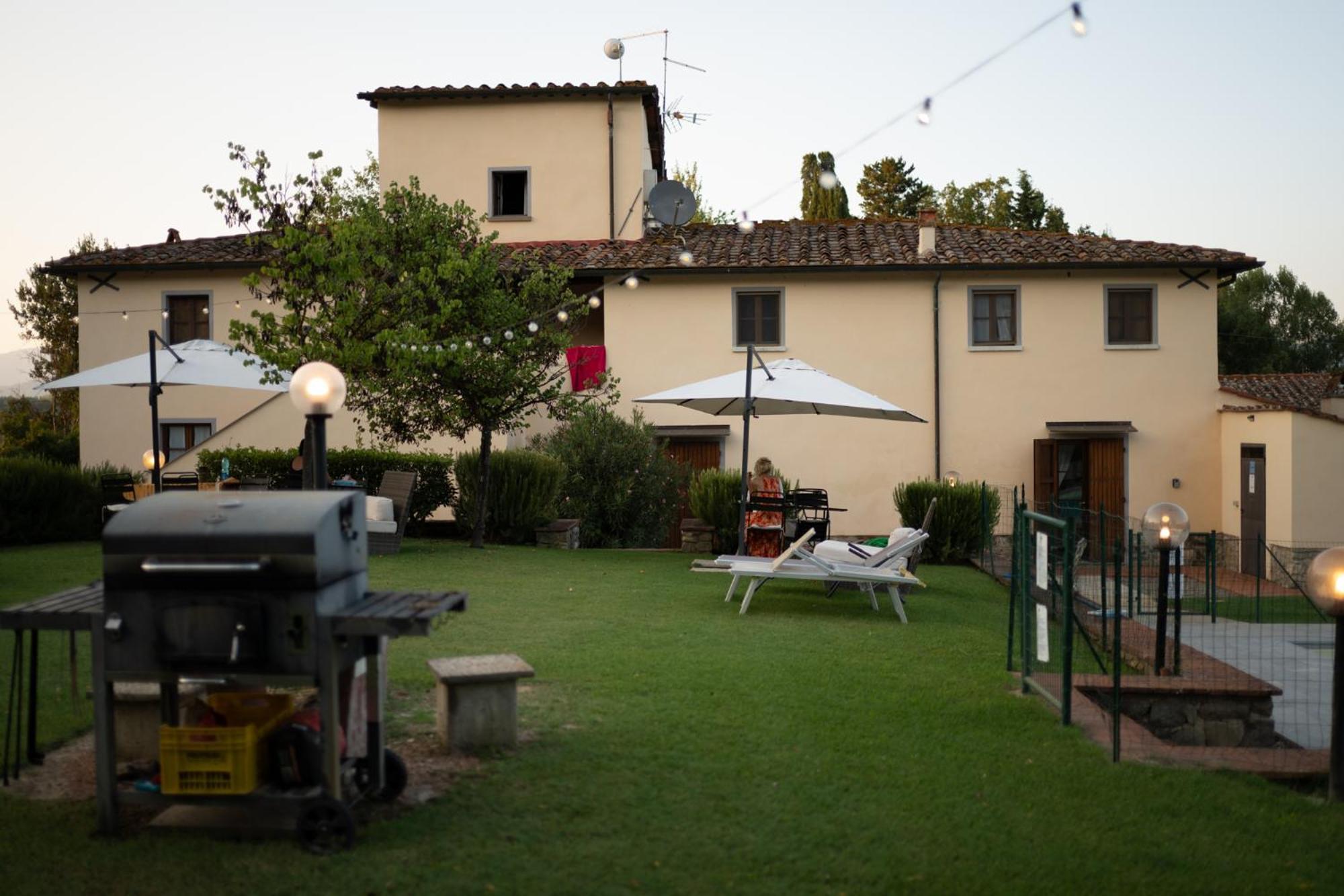 Laterina Borgo Santa Maria In Valle מראה חיצוני תמונה